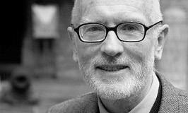 Profesor Andrzej Pisowicz na Targach Książki w Krakowie
